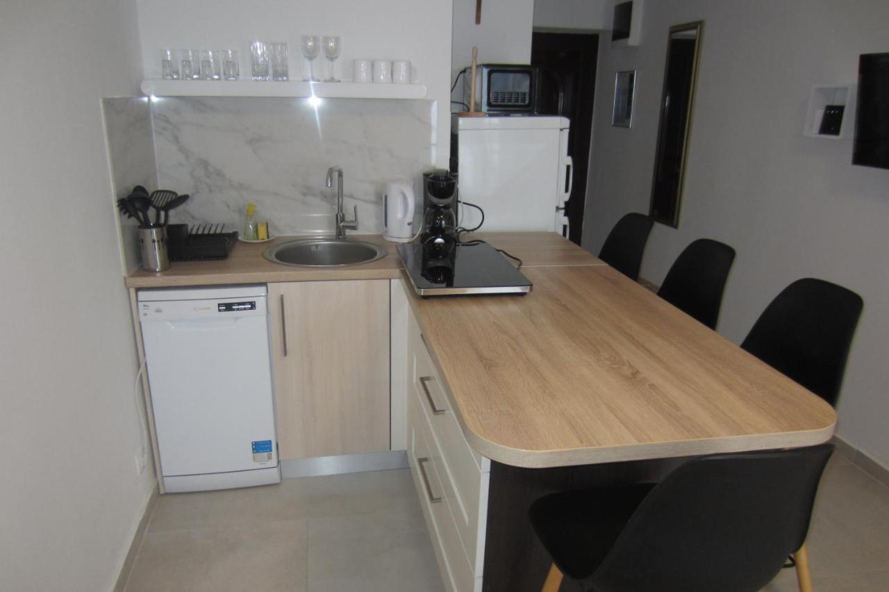 Apartman Valinor Miholascica Luaran gambar