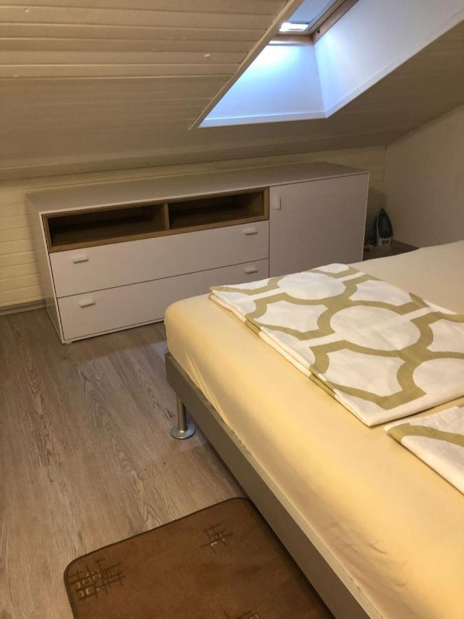Apartman Valinor Miholascica Luaran gambar