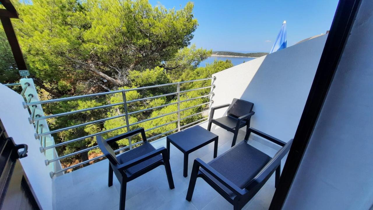 Apartman Valinor Miholascica Luaran gambar